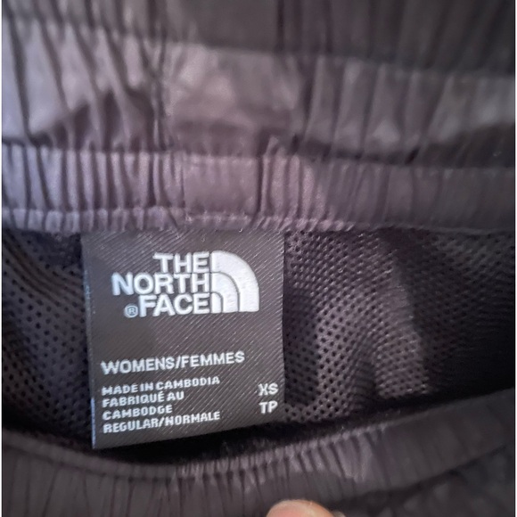 The NorthFace Hydrenaline XS women -excellent condition-smoke/pet free home - Picture 3 of 4